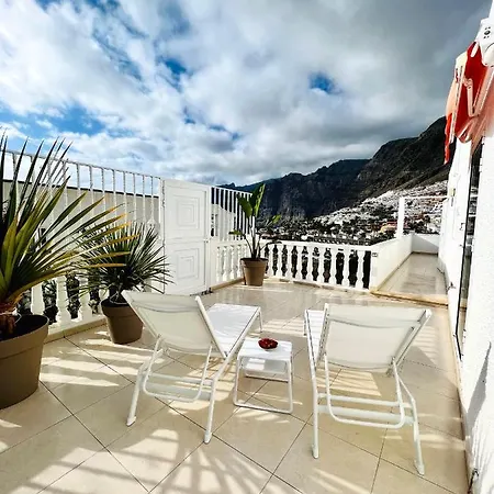 Luxury Penthouse With Breathtaking Views And Huge Private Terraces Пуэрто-де-Сантьяго
