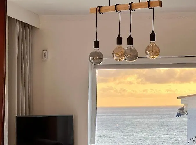 Luxury Penthouse With Breathtaking Views And Huge Private Terraces アパート