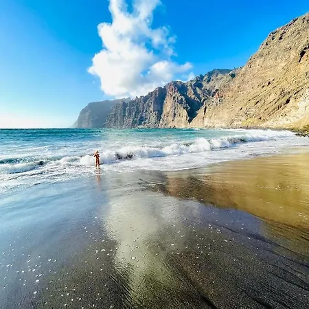 Luxury Penthouse With Breathtaking Views And Huge Private Terraces